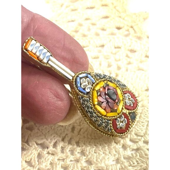 Vintage Micromosaic Lute Ukelele Brooch Pin Shell Glass Gold tone Metal - Picture 6 of 6
